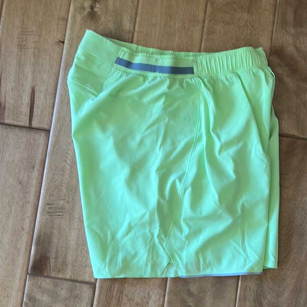 Neon lululemon 6” shorts with liner